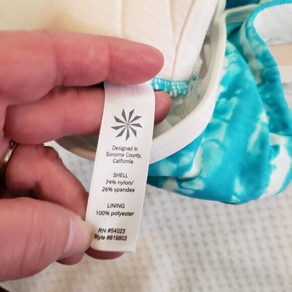 Athleta XtraLife Meryl Actisystem Ultraviolet Protection Swim Top M Tennis - Picture 10 of 12